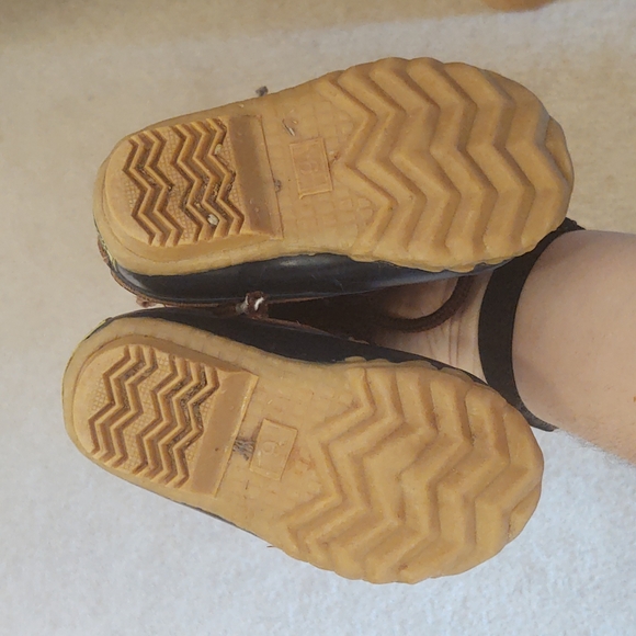 Beautiful kids duck boots - Picture 2 of 4